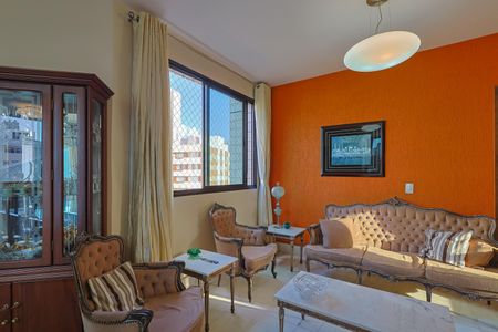 Apartamento à venda com 96m², 3 quartos e 2 vagasSala