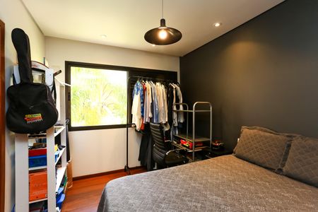 Apartamento à venda com 240m², 4 quartos e 4 vagas Apartamento à venda com 240m², 4 quartos e 4 vagasQuarto 3