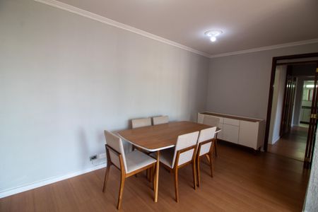 Apartamento para alugar com 105m², 3 quartos e 1 vaga Apartamento para alugar com 105m², 3 quartos e 1 vagaSala de Jantar