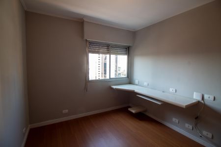 Apartamento para alugar com 105m², 3 quartos e 1 vaga Apartamento para alugar com 105m², 3 quartos e 1 vagaQuarto 2