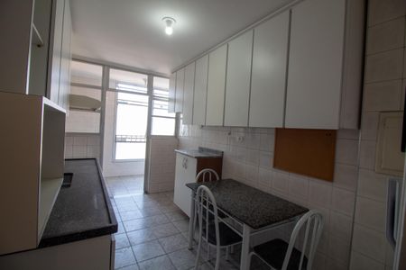 Apartamento para alugar com 105m², 3 quartos e 1 vaga Apartamento para alugar com 105m², 3 quartos e 1 vagaCozinha