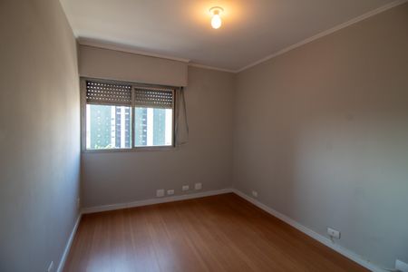 Apartamento para alugar com 105m², 3 quartos e 1 vaga Apartamento para alugar com 105m², 3 quartos e 1 vagaQuarto 1