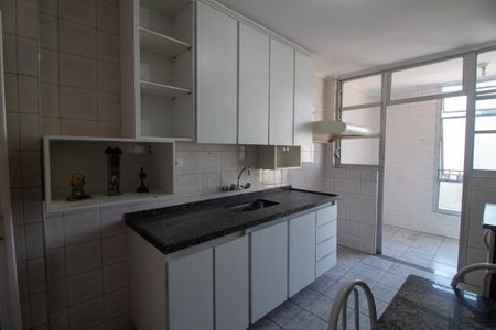 Apartamento para alugar com 105m², 3 quartos e 1 vaga Apartamento para alugar com 105m², 3 quartos e 1 vagaCozinha