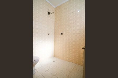 Casa à venda com 124m², 3 quartos e 2 vagasBanheiro