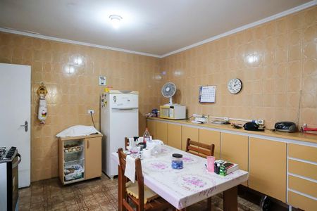 Casa à venda com 124m², 3 quartos e 2 vagasCozinha