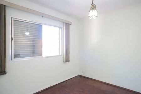 Casa à venda com 124m², 3 quartos e 2 vagasQuarto 2