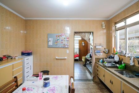 Casa à venda com 124m², 3 quartos e 2 vagasCozinha