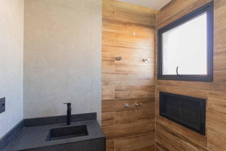 Casa à venda com 192m², 4 quartos e 2 vagasBanheiro da Suíte 2