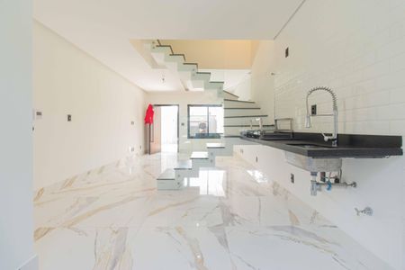 Casa à venda com 192m², 4 quartos e 2 vagasCozinha