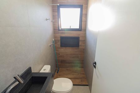 Casa à venda com 192m², 4 quartos e 2 vagasBanheiro da Suíte 1