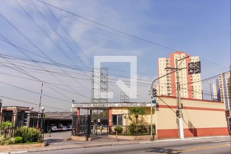 Apartamento à venda com 64m², 2 quartos e 1 vaga Apartamento à venda com 64m², 2 quartos e 1 vagaFachada e portaria