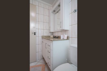 Apartamento à venda com 135m², 3 quartos e 2 vagasBanheiro da suíte 3