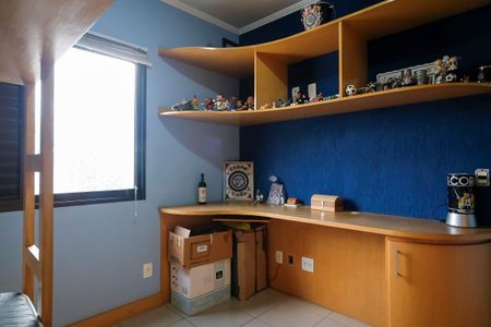 Apartamento à venda com 135m², 3 quartos e 2 vagasSuíte 2