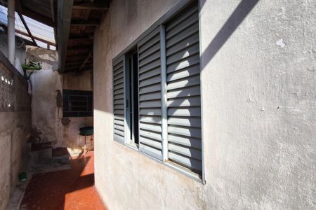 Casa à venda com 200m², 2 quartos e 4 vagas Casa à venda com 200m², 2 quartos e 4 vagasQuintal