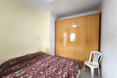 Casa à venda com 200m², 2 quartos e 4 vagas Casa à venda com 200m², 2 quartos e 4 vagasSuíte