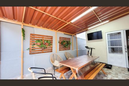 Casa à venda com 278m², 3 quartos e 3 vagasÁrea comum