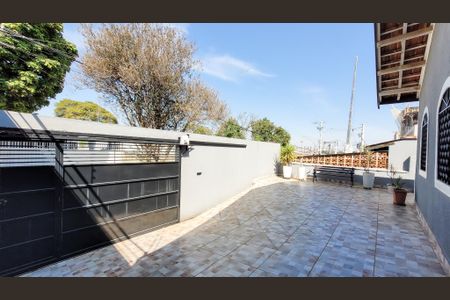 Casa à venda com 278m², 3 quartos e 3 vagasGaragem