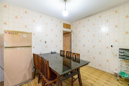 Casa à venda com 164m², 3 quartos e 2 vagas Casa à venda com 164m², 3 quartos e 2 vagasSala de Jantar