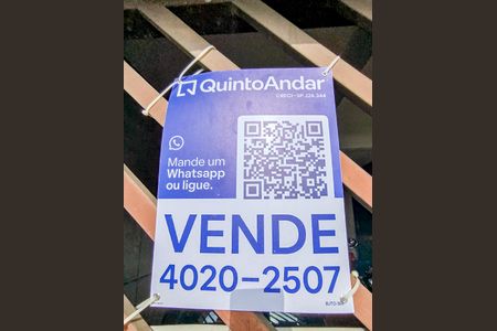 Casa à venda com 164m², 3 quartos e 2 vagas Casa à venda com 164m², 3 quartos e 2 vagasPlaca