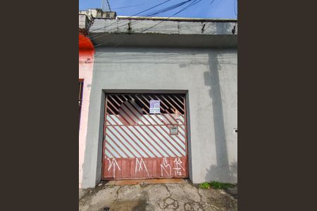 Casa à venda com 164m², 3 quartos e 2 vagas Casa à venda com 164m², 3 quartos e 2 vagasFachada