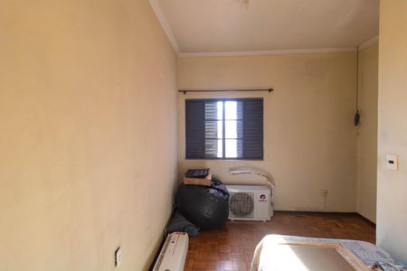 Casa à venda com 170m², 4 quartos e 1 vaga Casa à venda com 170m², 4 quartos e 1 vagaQuarto 02