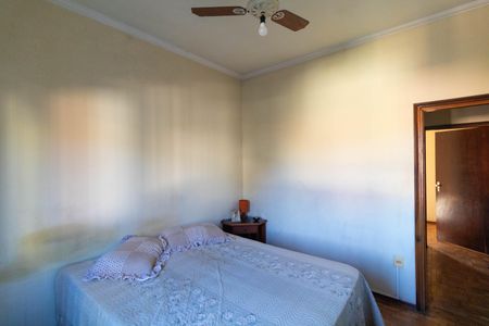 Casa à venda com 170m², 4 quartos e 1 vaga Casa à venda com 170m², 4 quartos e 1 vagaQuarto 01