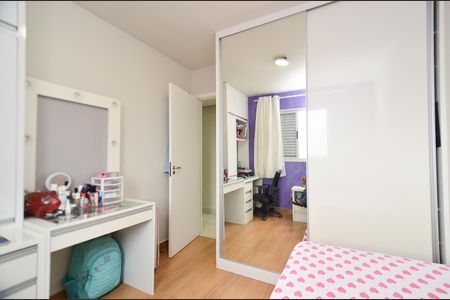 Apartamento à venda com 78m², 3 quartos e 2 vagasQuarto 2