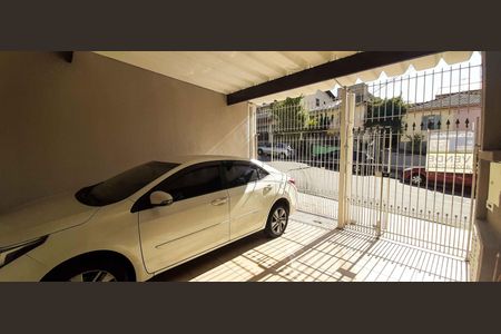 Casa à venda com 185m², 3 quartos e 2 vagas Casa à venda com 185m², 3 quartos e 2 vagasGaragem