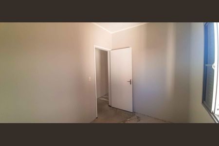 Casa à venda com 185m², 3 quartos e 2 vagas Casa à venda com 185m², 3 quartos e 2 vagasQuarto 2