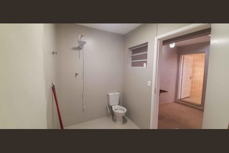 Casa à venda com 185m², 3 quartos e 2 vagas Casa à venda com 185m², 3 quartos e 2 vagasBanheiro 2 - Edícula