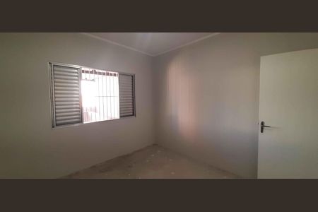 Casa à venda com 185m², 3 quartos e 2 vagas Casa à venda com 185m², 3 quartos e 2 vagasQuarto 1