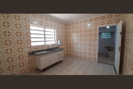 Casa à venda com 185m², 3 quartos e 2 vagas Casa à venda com 185m², 3 quartos e 2 vagasCozinha