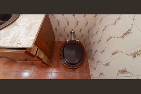 Casa à venda com 185m², 3 quartos e 2 vagas Casa à venda com 185m², 3 quartos e 2 vagasLavabo