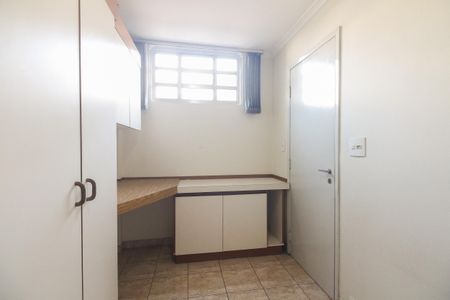 Apartamento à venda com 120m², 3 quartos e 1 vaga Apartamento à venda com 120m², 3 quartos e 1 vagaQuarto de Serviço