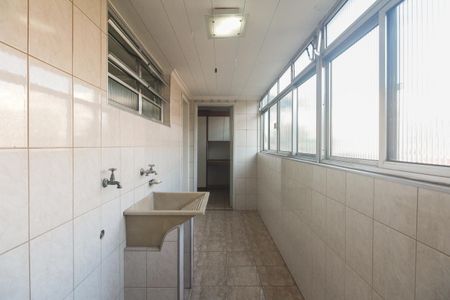 Apartamento à venda com 120m², 3 quartos e 1 vaga Apartamento à venda com 120m², 3 quartos e 1 vagaÁrea de Serviço
