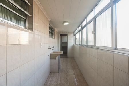 Apartamento à venda com 120m², 3 quartos e 1 vaga Apartamento à venda com 120m², 3 quartos e 1 vagaÁrea de Serviço