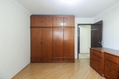 Apartamento à venda com 120m², 3 quartos e 1 vaga Apartamento à venda com 120m², 3 quartos e 1 vagaQuarto 2