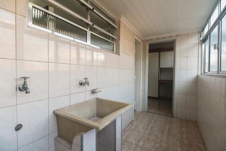 Apartamento à venda com 120m², 3 quartos e 1 vaga Apartamento à venda com 120m², 3 quartos e 1 vagaÁrea de Serviço