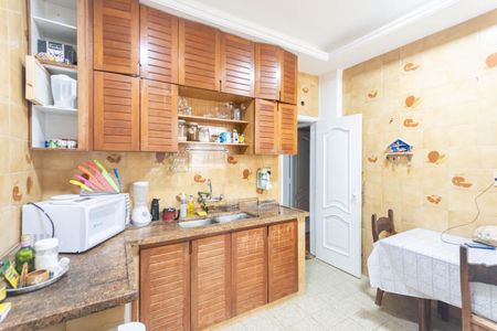 Apartamento à venda com 100m², 3 quartos e 1 vaga Apartamento à venda com 100m², 3 quartos e 1 vagaCozinha