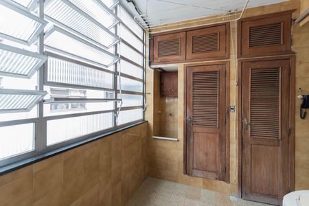 Apartamento à venda com 100m², 3 quartos e 1 vaga Apartamento à venda com 100m², 3 quartos e 1 vagaÁrea de Serviço