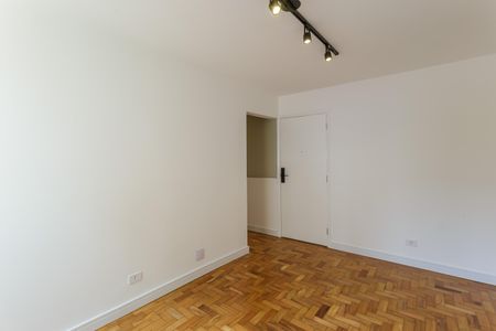 Sala de apartamento à venda com 2 quartos, 60m² em Vila Olímpia, São Paulo
