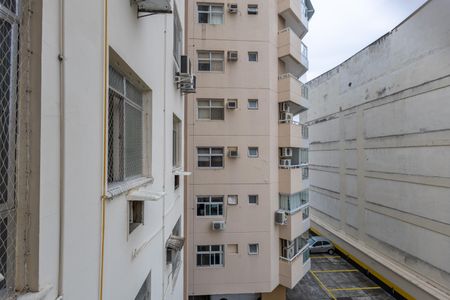 Apartamento à venda com 60m², 2 quartos e sem vagaÁrea de Serviço Vista