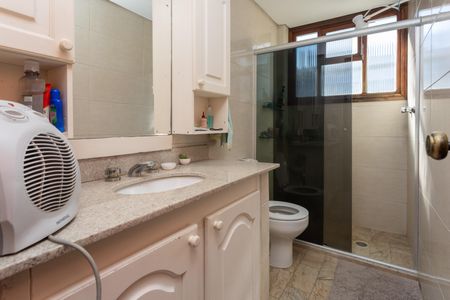 Apartamento à venda com 212m², 4 quartos e 3 vagas Apartamento à venda com 212m², 4 quartos e 3 vagasBanheiro Social