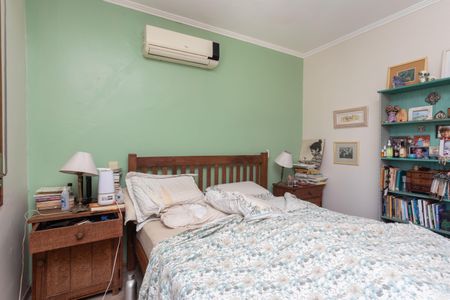 Apartamento à venda com 212m², 4 quartos e 3 vagas Apartamento à venda com 212m², 4 quartos e 3 vagasQuarto 3