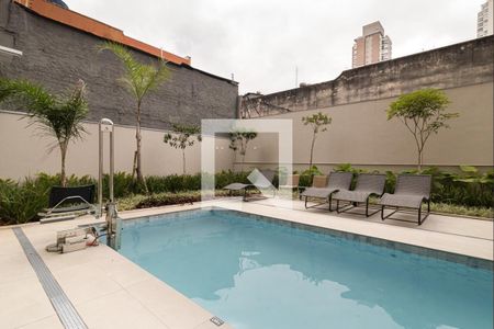 Apartamento para alugar com 26m², 1 quarto e sem vaga Apartamento para alugar com 26m², 1 quarto e sem vagaÁrea comum - Piscina