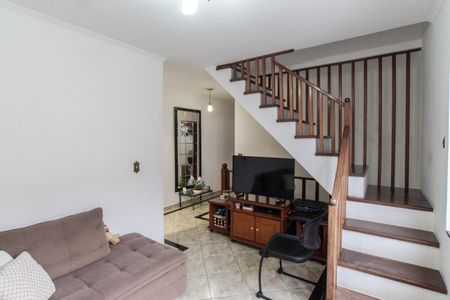 Casa para alugar com 191m², 3 quartos e 2 vagas Casa para alugar com 191m², 3 quartos e 2 vagasSala de TV