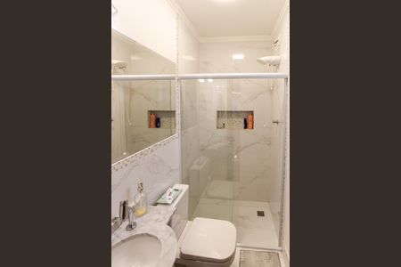 Casa para alugar com 191m², 3 quartos e 2 vagas Casa para alugar com 191m², 3 quartos e 2 vagasBanheiro Social