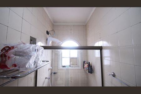 Casa à venda com 250m², 3 quartos e 2 vagas Casa à venda com 250m², 3 quartos e 2 vagasBanheiro