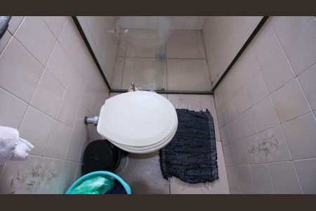 Casa à venda com 250m², 3 quartos e 2 vagas Casa à venda com 250m², 3 quartos e 2 vagasBanheiro