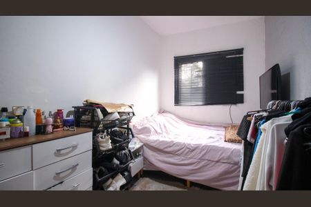 Casa à venda com 250m², 3 quartos e 2 vagas Casa à venda com 250m², 3 quartos e 2 vagasQuarto